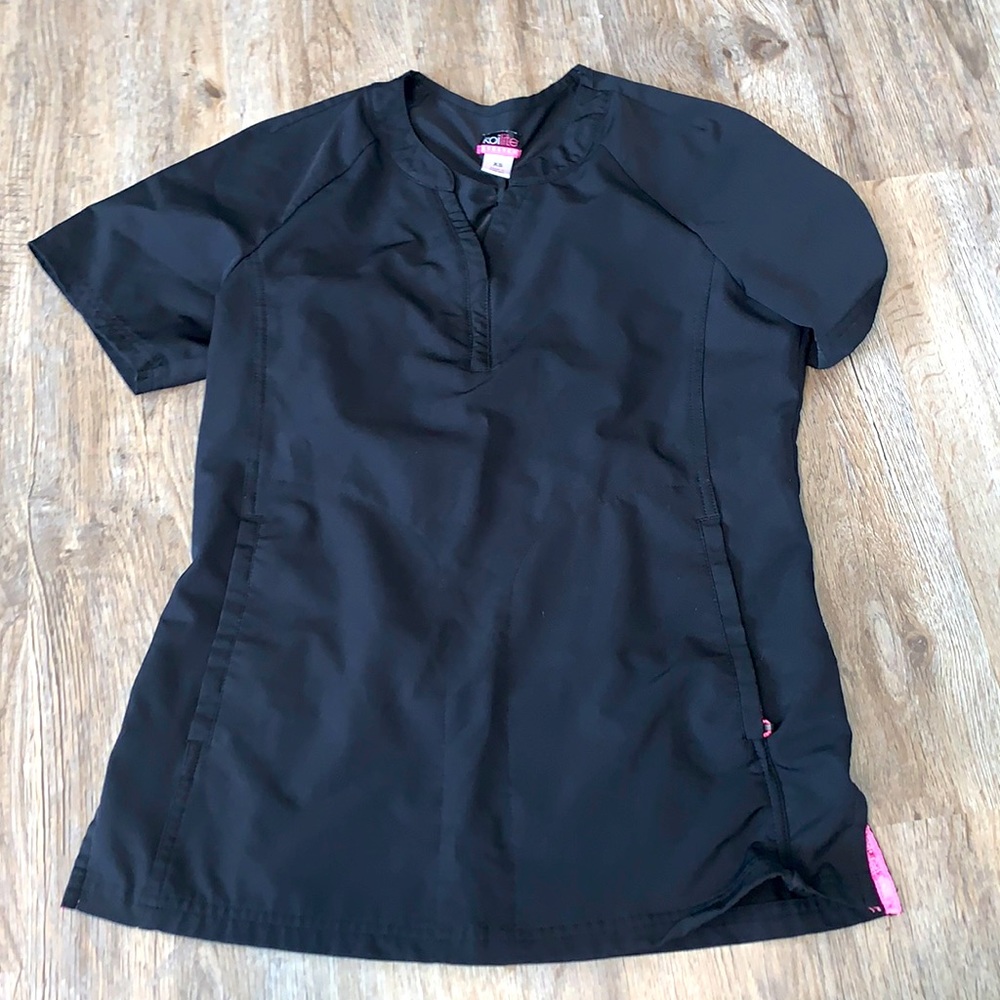 Koilite Scrub Top